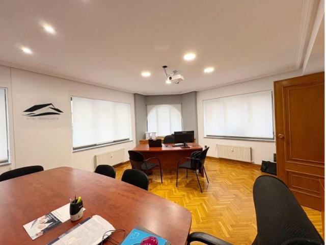 Oficina en alquiler en Salamanca