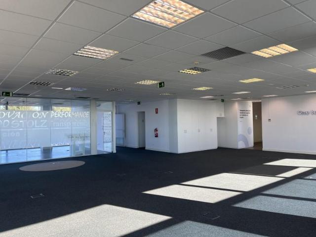Oficina en alquiler en Sant Cugat Del Vallès