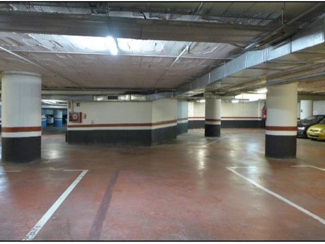 Local Comercial en alquiler en Sant Just Desvern, Barcelona