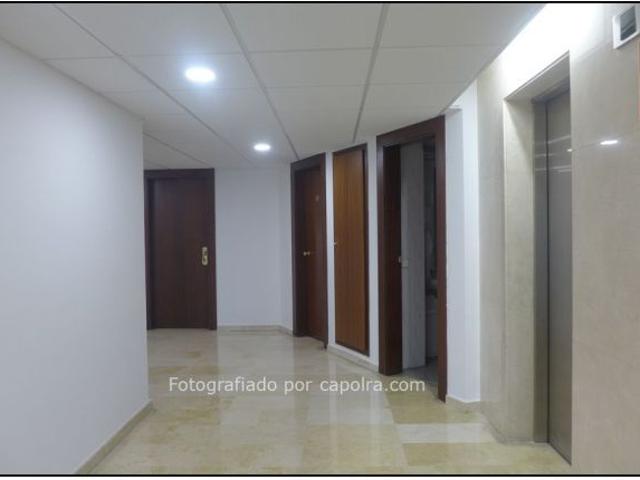 Local Comercial en alquiler en Baix Llobregat, Catalunya