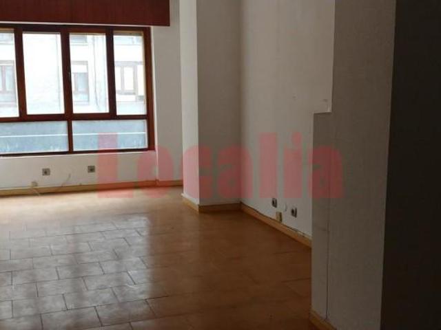 Oficina en alquiler en Perines, Santander