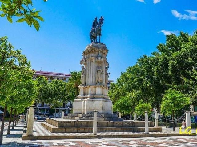 Oficina en alquiler en Sevilla, Alfalfa