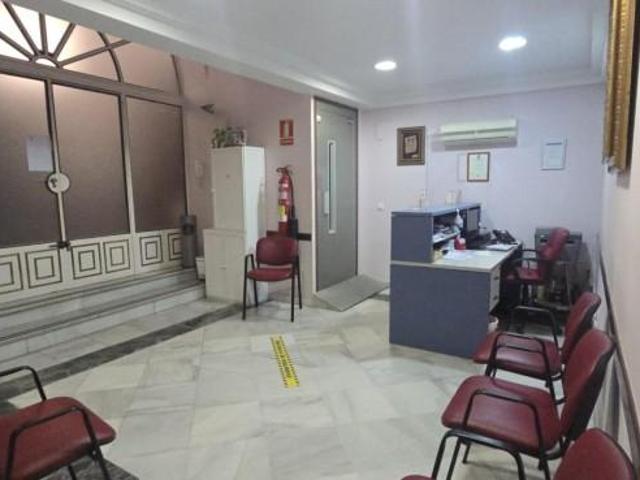 Oficina en alquiler en Sevilla