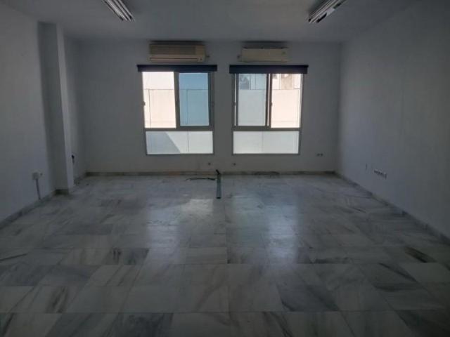 Oficina en alquiler en Sevilla