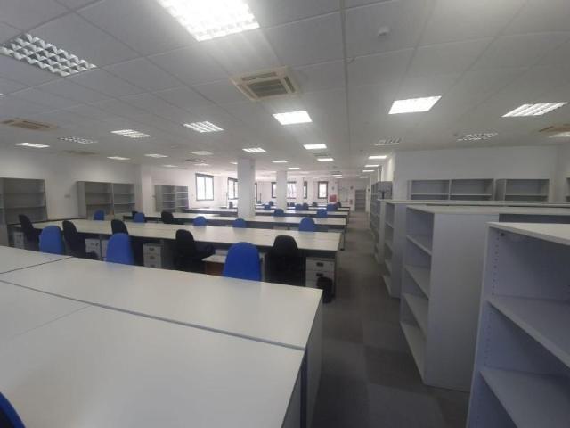 Oficina en alquiler en Triana, Sevilla