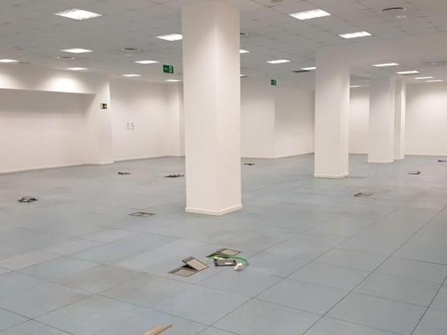 Oficina en alquiler en Sevilla, Triana