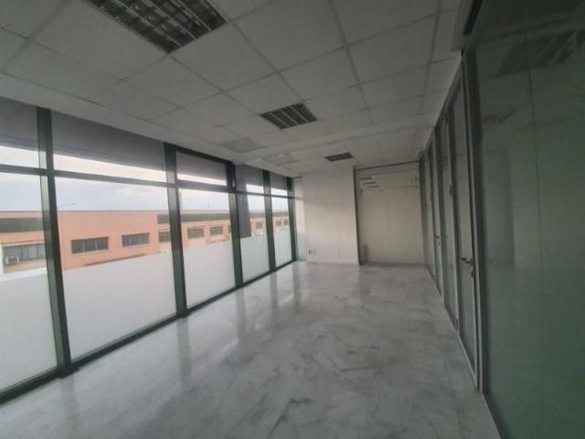 Oficina en alquiler en Sevilla, Distrito Norte