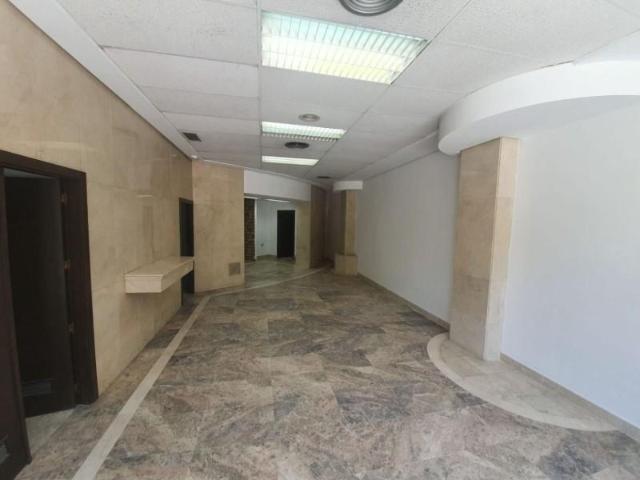 Oficina en alquiler en Sevilla, La Buhaira