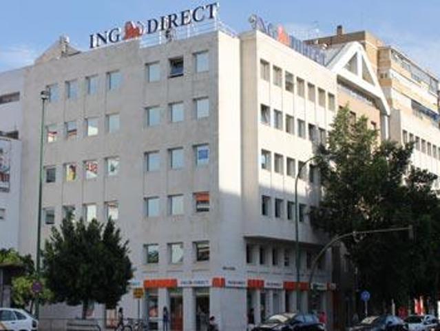 Oficina en alquiler en Sevilla, La Buhaira