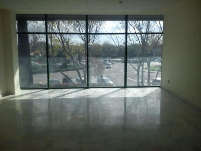 Oficina en alquiler en Distrito Norte, Sevilla