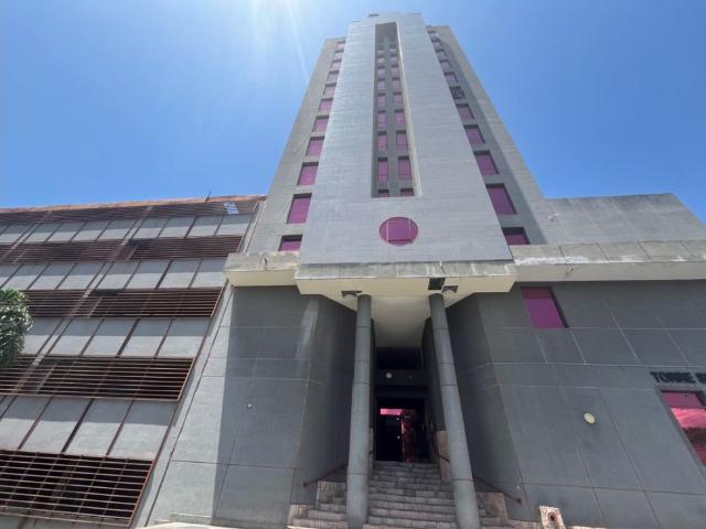 Oficina en alquiler en Lomas Del Este, Valencia
