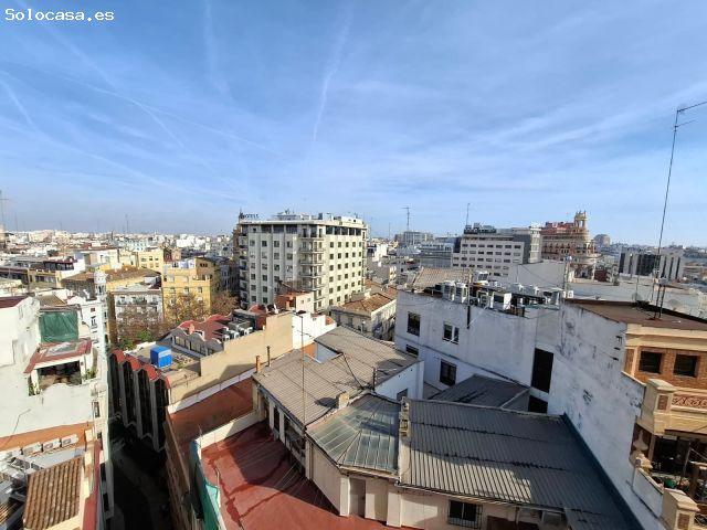 Local Comercial en alquiler en Ciutat Vella, Valencia