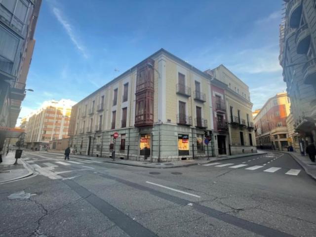 Oficina en alquiler en Valladolid, Plaza España
