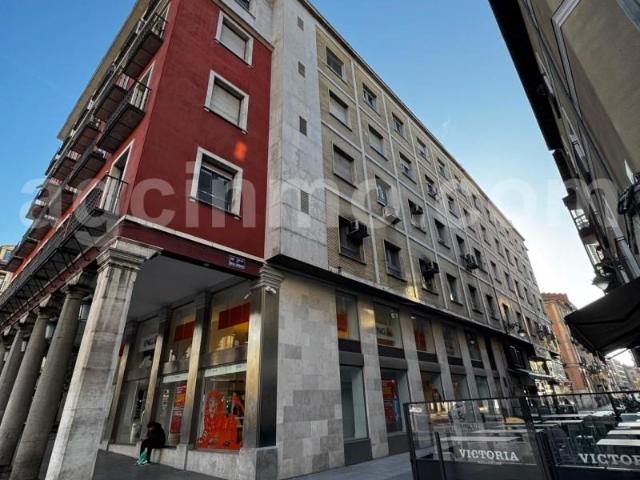 Oficina en alquiler en Valladolid, La Antigua - Santa Cruz