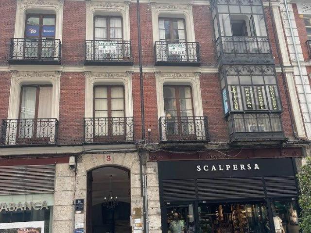 Oficina en alquiler en Campo Grande, Valladolid