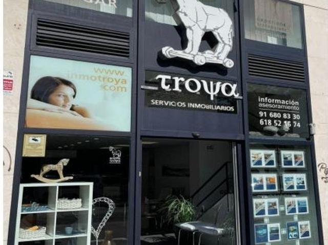 Local Comercial en alquiler en Leganés, España