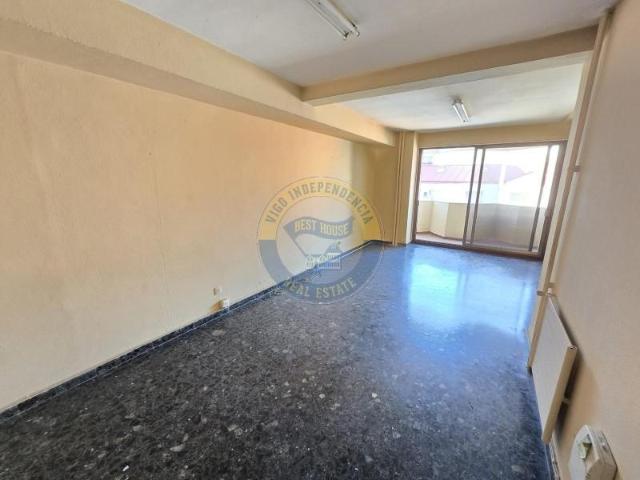 Oficina en alquiler en O Berbés, Vigo