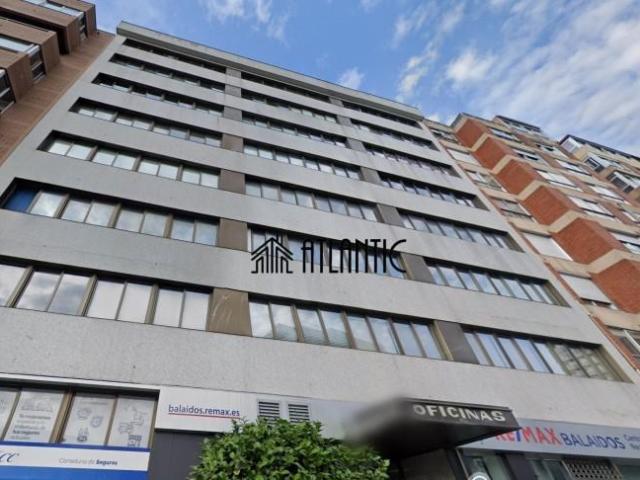 Oficina en alquiler en As Travesas, Vigo