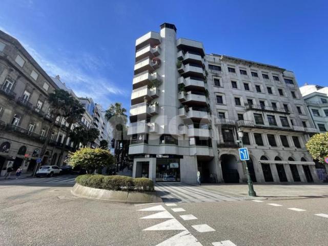 Oficina en alquiler en Santiago de Vigo, Vigo