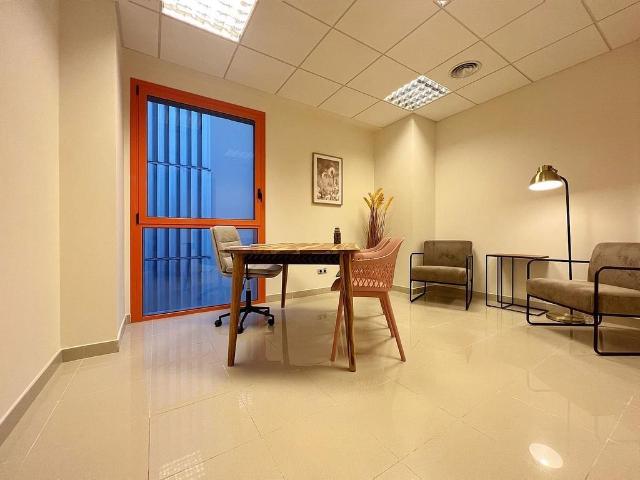 Oficina en alquiler en Garraf, Catalunya