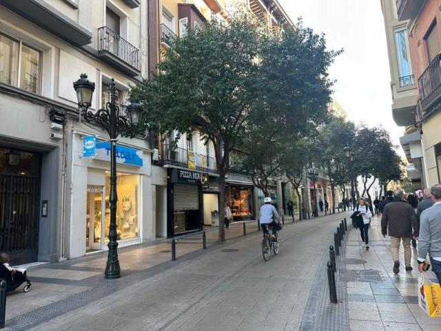 Oficina en alquiler en Casco Histórico, Zaragoza