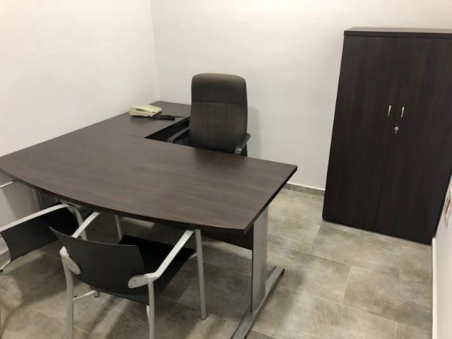 Oficina en alquiler en Lucena