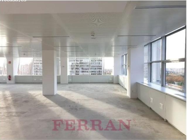Oficina en venta en les Corts, Barcelonès