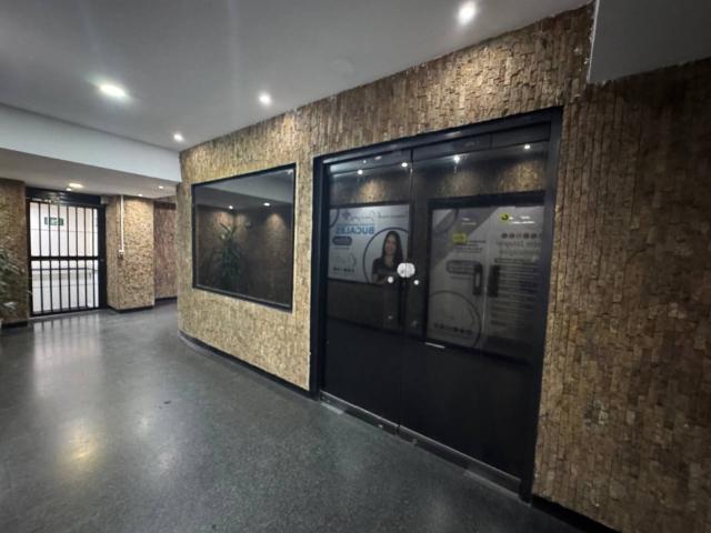 Oficina en alquiler en Miranda