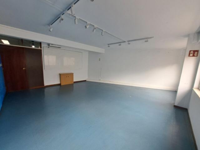 Oficina en alquiler en A Rosaleda, Santiago de Compostela