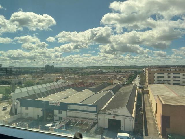 Oficina en alquiler en Este-Alcosa-Torreblanca, Sevilla