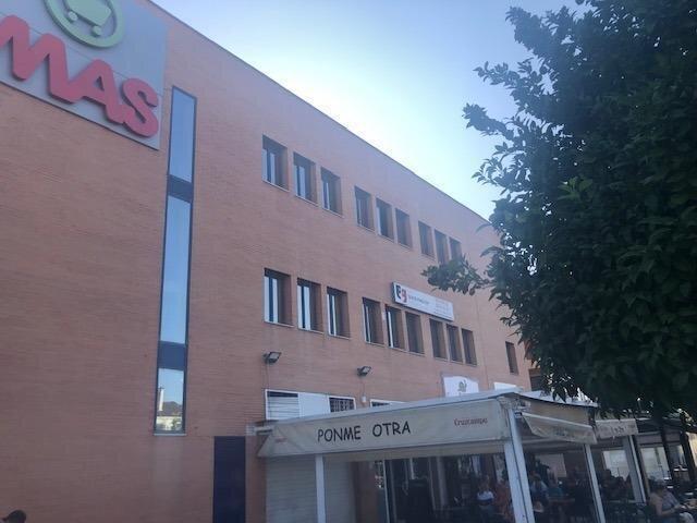 Oficina en alquiler en Tomares, Andalucía