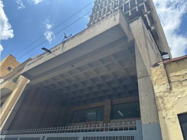 Oficina en alquiler en Boca De Uchire, Distrito Capital