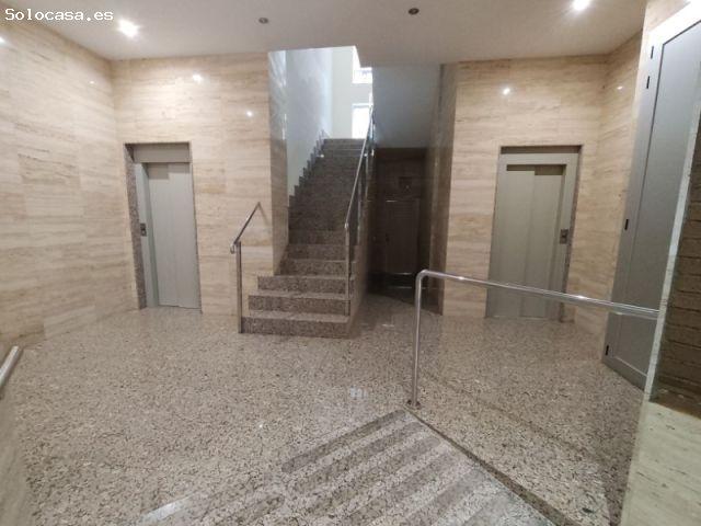 Oficina en venta en Avilés, Asturias