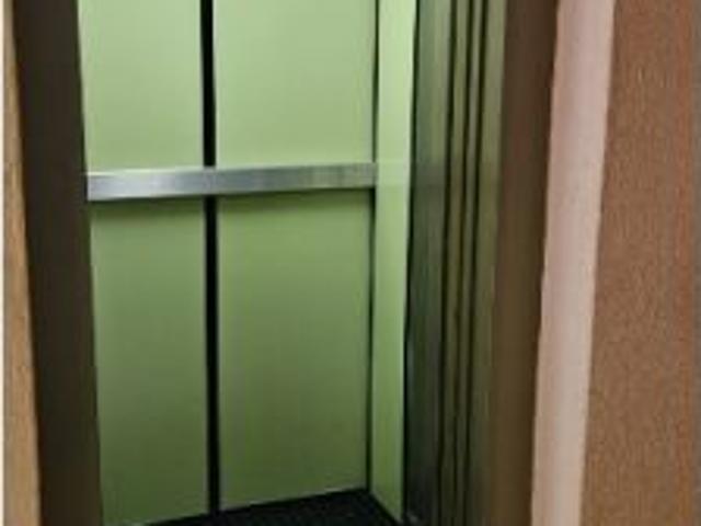 Oficina en venta en Morcín, Asturias