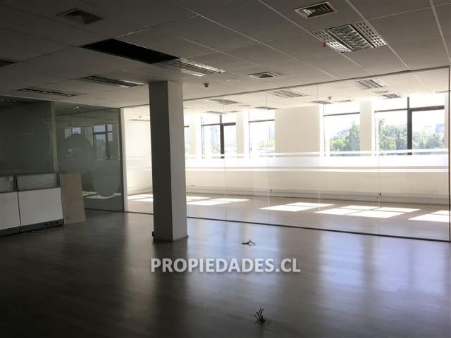 Oficina en Arriendo en Av. Santa María / Calle del Arzobispo