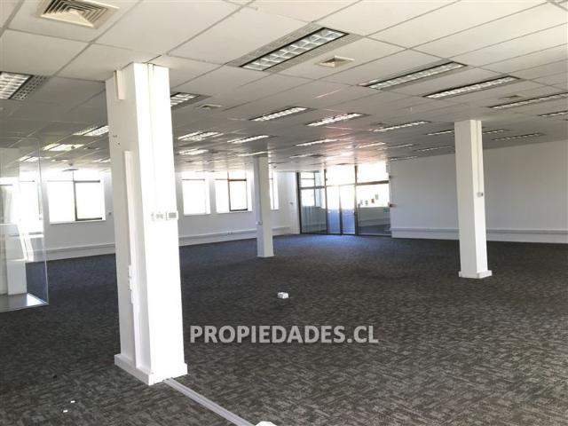 Oficina en Arriendo en Av. Santa María / Calle del Arzobispo