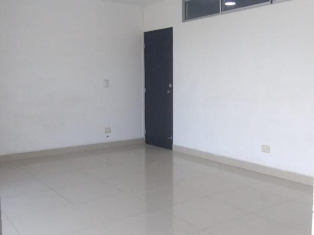 Oficina En Arriendo En Bello En Niquia A152256