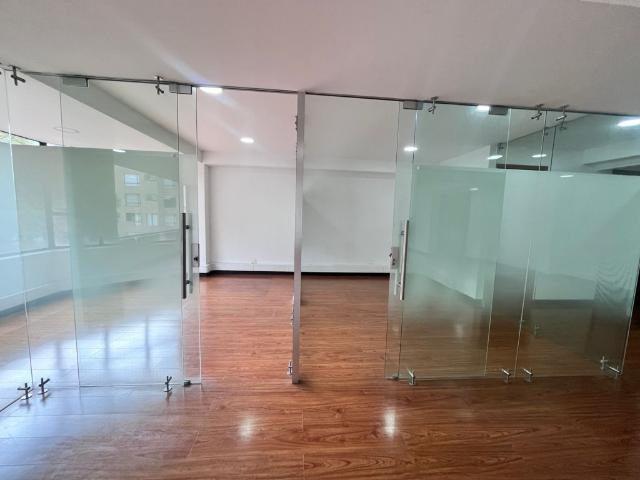 Oficina En Arriendo En Bogota En Antiguo Country A143327