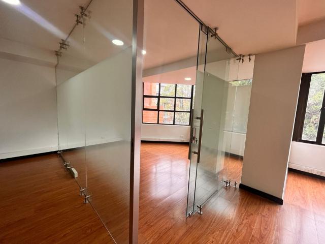 Oficina En Arriendo En Bogota En Antiguo Country A143327