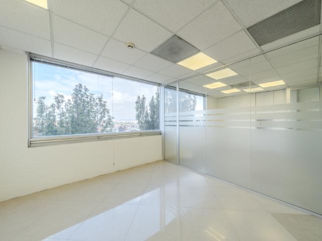 Oficina En Arriendo En Bogota En Barrancas A217607
