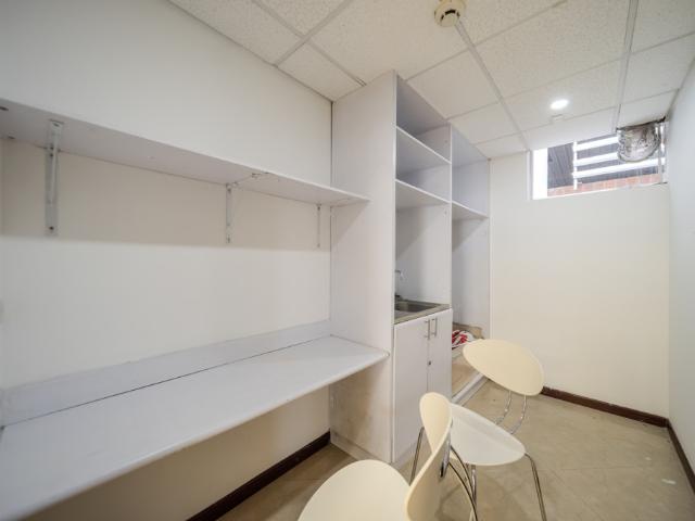 Oficina En Arriendo En Bogota En Barrancas A217607