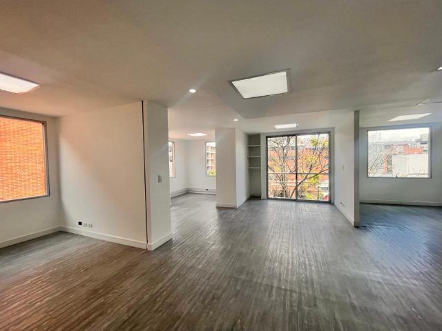 Oficina En Arriendo En Bogota En Chico Norte A254704