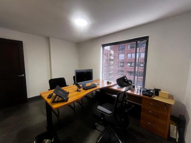 Oficina En Arriendo En Bogota En El Retiro A123006