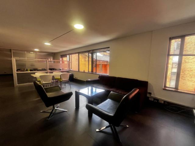 Oficina En Arriendo En Bogota En El Retiro A123006