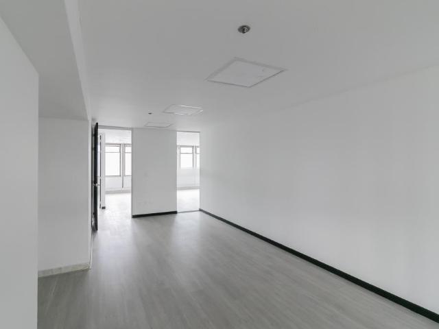 Oficina En Arriendo En Bogota En Las Nieves A124386