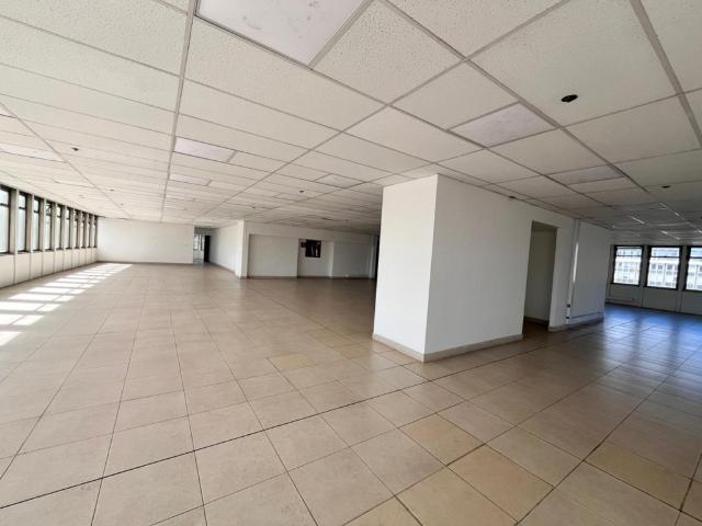 Oficina En Arriendo En Bogota En Las Nieves A124386