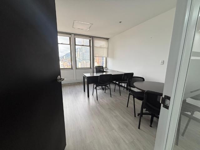 Oficina En Arriendo En Bogota En Las Nieves A271332