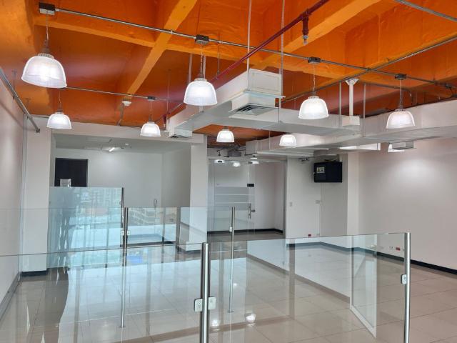 Oficina En Arriendo En Bogota En Molinos Del Norte A123100