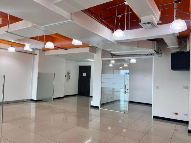 Oficina En Arriendo En Bogota En Molinos Del Norte A123100