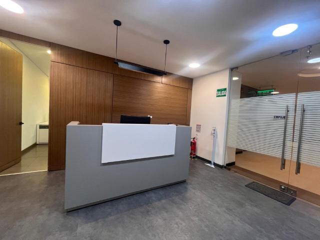 Oficina En Arriendo En Bogota En Pontevedra A228447